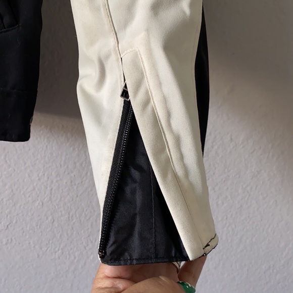 Rev’It CR Textile Armored Motorcycle jacket - Picture 2 of 4